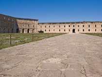 Castillo de San Fernando en Figueras, una de las fortalezas más grandes del mundo