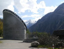 La curiosa iglesia de Mogno, del arquitecto Mario Botta