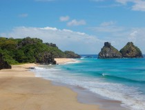 Fernando de Noronha, isla turística en Brasil