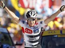 Carlos Sastre gana en Alpe D’Huez y se coloca lider del Tour