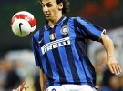Ibrahimovic mantiene la ventaja para el Inter en Italia