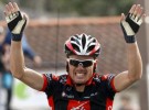 Luis León Sánchez gana la etapa en París-Niza y arrebata el liderato a Alberto Contador