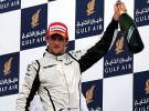 Button consigue la victoria en Bahrein