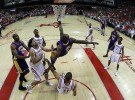 NBA Playoffs’09: Los Rockets arrasan a los Lakers y empatan la serie a dos