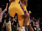 NBA Playoffs: una canasta de Artest en el último segundo permite a Los Ángeles Lakers ganar a Phoenix Suns