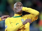 Mundial de Sudáfrica: Brasil gana sin brillo a Corea del Norte, mientras que Portugal y Costa de Marfil empatan