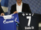 Raúl González fue presentado por el Schalke 04