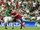 España juega andando pero empata ante México