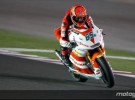 GP de Qatar de motociclismo: Bradl se lleva el triunfo en Moto2 donde Simón fue décimo y Marc Marquez se fue al suelo