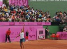 WTA Barcelona 2011: Estrella Cabeza eliminada, partido de Laura Pous-Tio suspendido por lluvia