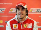Fernando Alonso renueva su contrato con Ferrari hasta 2016