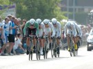Giro de Italia 2011: Highroad gana la CRE y viste a Pinotti como primer líder