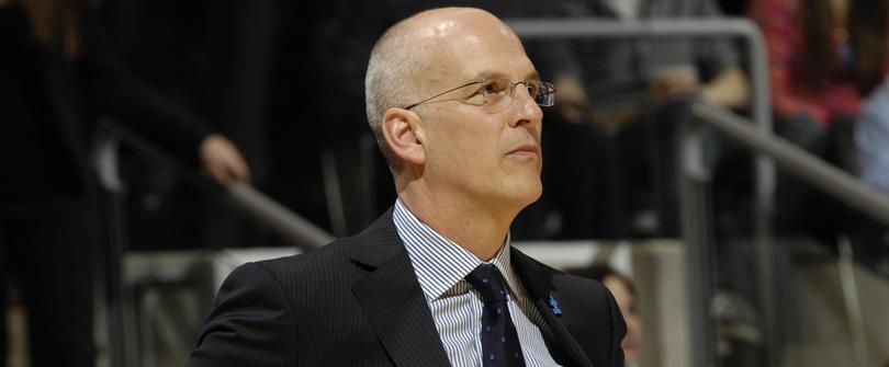 Calderón tendrá nuevo entrenador: Jay Triano es cesado