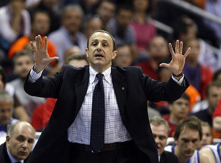 Los Lakers confirman a Ettore Messina como entrenador asistente