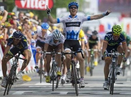 Tour de Francia 2011: Tyler Farrar gana la primera etapa que se decide al sprint