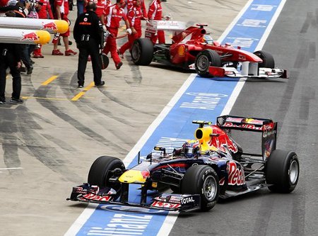 GP de Gran Bretaña 2011 de Fórmula 1: Webber y Vettel, primero y segundo en la parrilla