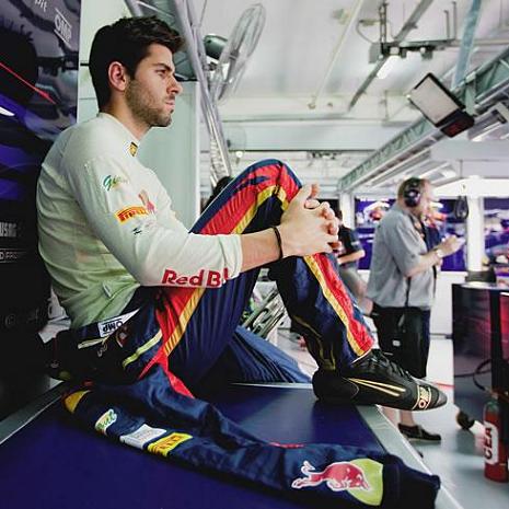 ¿Pilotará Jaime Alguersuari el Red Bull de Mark Webber cuando éste deje la Fórmula 1? Altaspulsaciones pregunta
