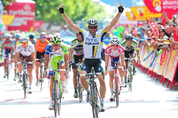 Vuelta a España 2011: Michael Albasini (HTC-Highroad) gana la etapa de los Ancares