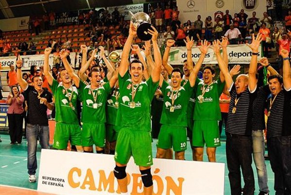 Unicaja Almería gana la Supercopa de España de voleibol 2011