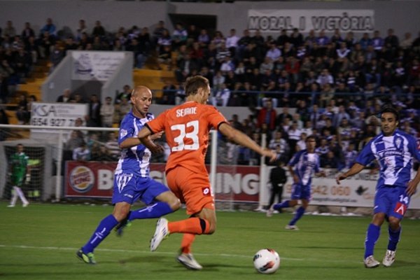 Liga Española 2011/12 2ª División: Hércules y Sabadell toman la cabeza