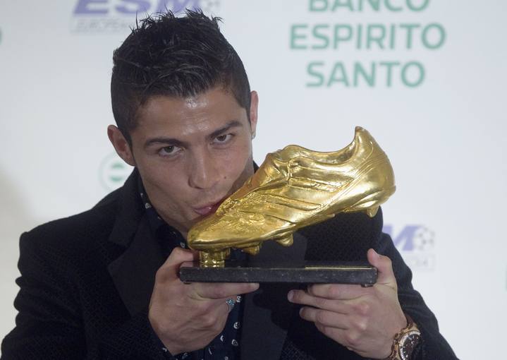 Cristiano Ronaldo recibe su segunda Bota de Oro