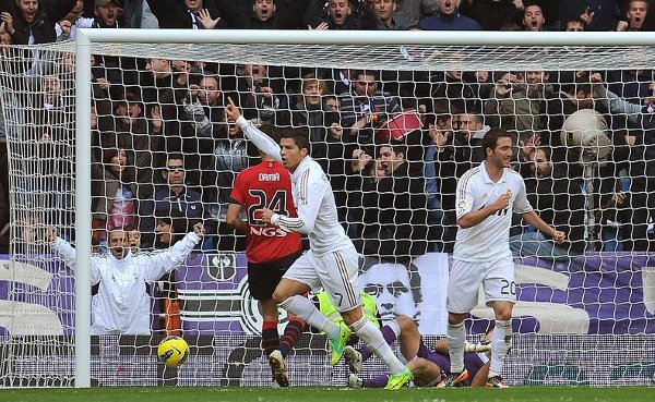 Liga Española 2011/12 1ª División: al Real Madrid le sienta bien jugar al mediodía