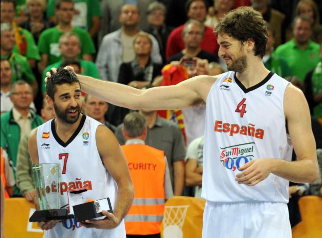 Los Gasol, Navarro, Mirotic o Abrines, nominados a los premios 2011 del baloncesto europeo