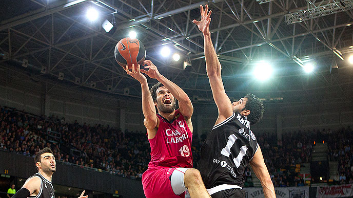 Liga ACB-Endesa Jornada 13: Barça supera a R. Madrid, Micah Downs y San Emeterio ponen el espectáculo