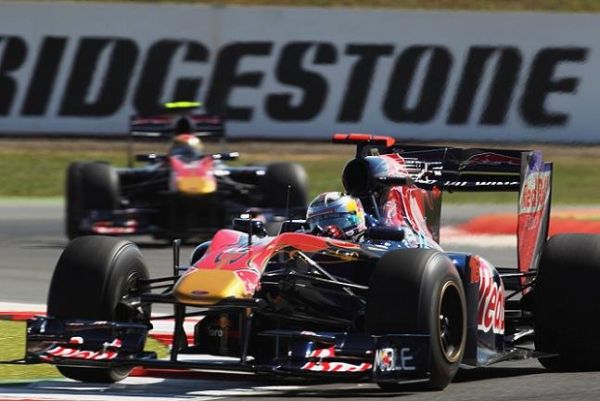 Jaime Alguersuari y Sebastian Buemi fuera de Toro Rosso