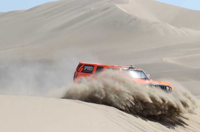 Dakar 2012 Etapa 14: la última especial en coches para Gordon, el triunfo final para Peterhansel