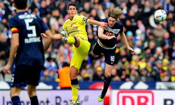 Bundesliga 2011/12: resultados y clasificación de la Jornada 22