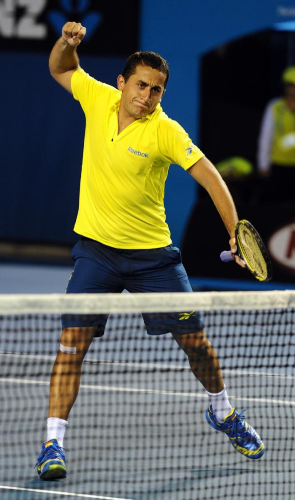 Nico Almagro gana el Abierto de Brasil, Roger Federer se apunta el Torneo de Rotterdam