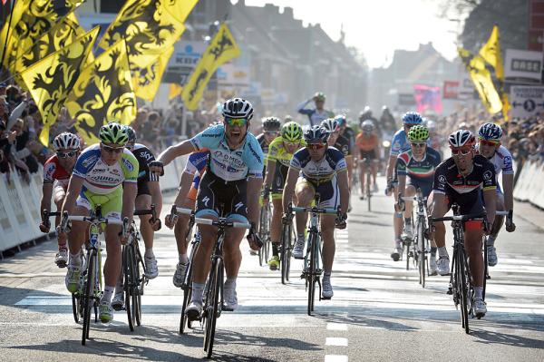 Gante-Wevelgem 2012: Tom Boonen sigue en racha y se apunta su segunda victoria en tres días