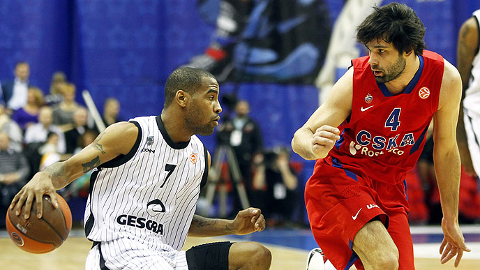 Euroliga Top 8: CSKA y Olympiacos derrotan a Bilbao y Siena