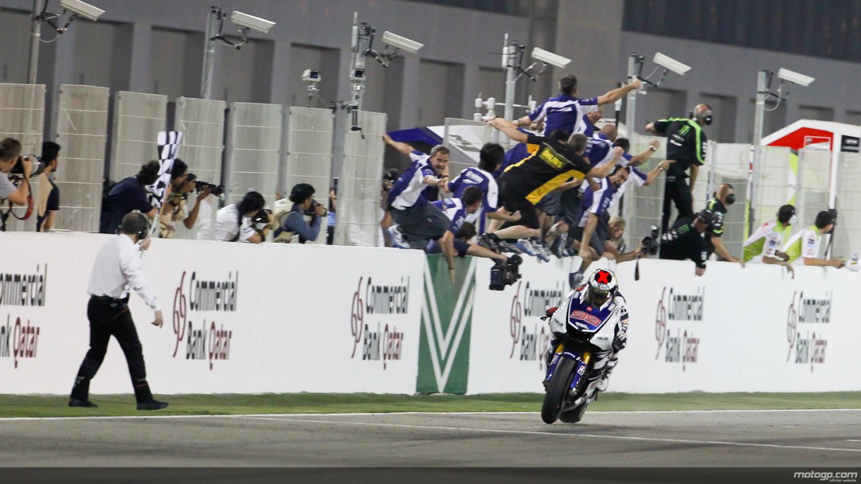 GP Qatar de Motociclismo: Lorenzo gana y pone el broche al primer GP del año