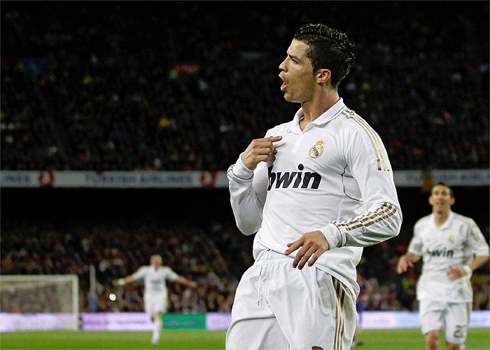 Liga Española 2011/12 1ª División: el Real Madrid asalta el Camp Nou y tiñe la liga de blanco