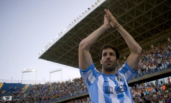 Ruud Van Nistelrooy se retira del fútbol