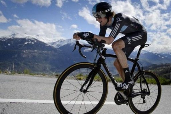 Tour de Romandia 2012: Wiggins gana la general y sigue presentando sus credenciales