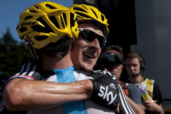 Tour de Francia 2012: exhibición de Sky, la etapa para Froome y el liderato para Wiggins