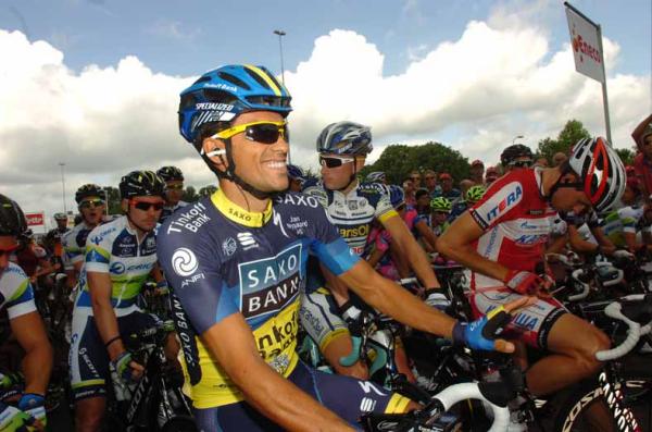 Alberto Contador reapareció en el Eneco Tour tras cumplir su sanción