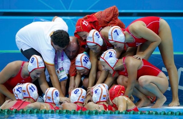 Juegos Olímpicos Londres 2012: el waterpolo femenino peleará por las medallas, el masculino ya está en cuartos