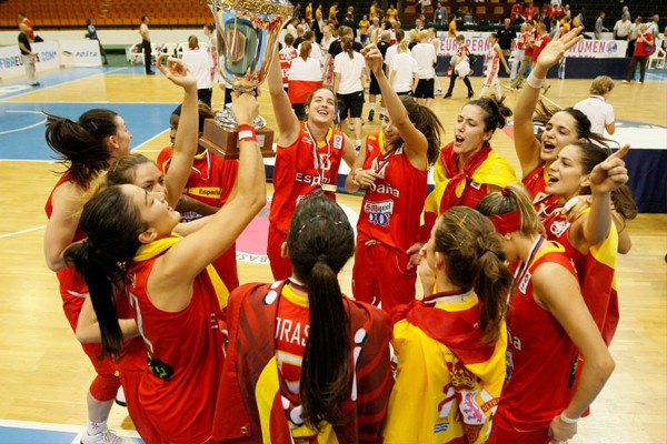 Baloncesto femenino, campeonas de Europa en U20 y subcampeonas del mundo en U17