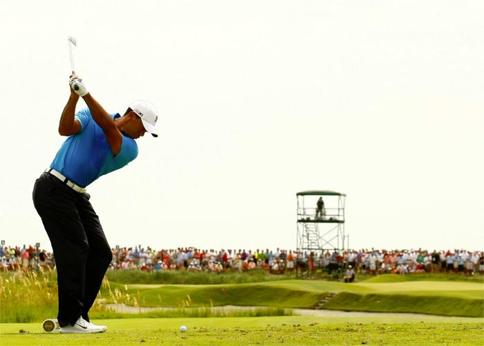 PGA Championship Golf 2012: Tiger Woods, Vijay Singh y Carl Pettersson líderes