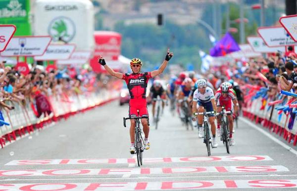 Vuelta a España 2012: Gilbert logra su segundo triunfo en una etapa en la que no ha faltado batalla