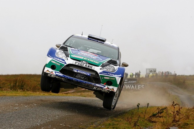 Rally de Gran Bretaña: Latvala consigue el triunfo, Loeb da un paso más hacia el título