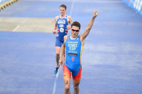 Javier Gómez Noya gana en Auckland y acaba como subcampeón mundial de triatlón