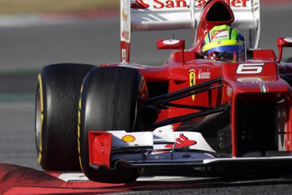 Massa seguirá como compañero de Alonso en Ferrari un año más