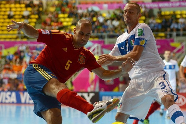 Mundial de fútbol sala 2012: España supera a Italia y ya está en la final