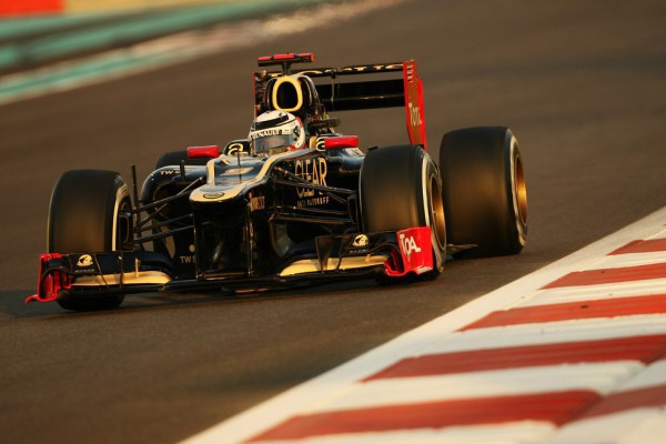 GP de Abu Dhabi 2012 de Fórmula 1: Raikkonen, Alonso y Vettel; quitémonos el sombrero