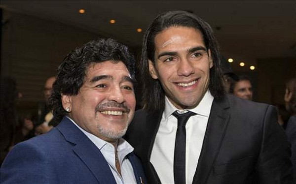 Falcao y Mourinho, protagonistas de los premios Globe Soccer de 2012